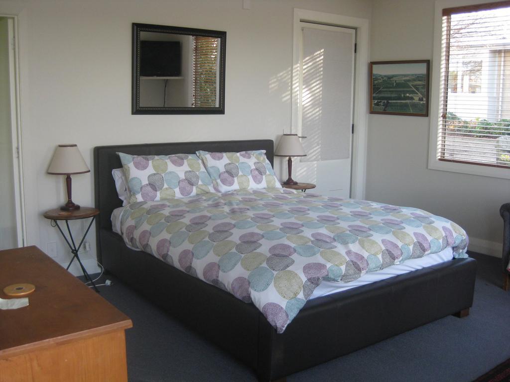 Korohi Vineyard Bnb Blenheim Bagian luar foto