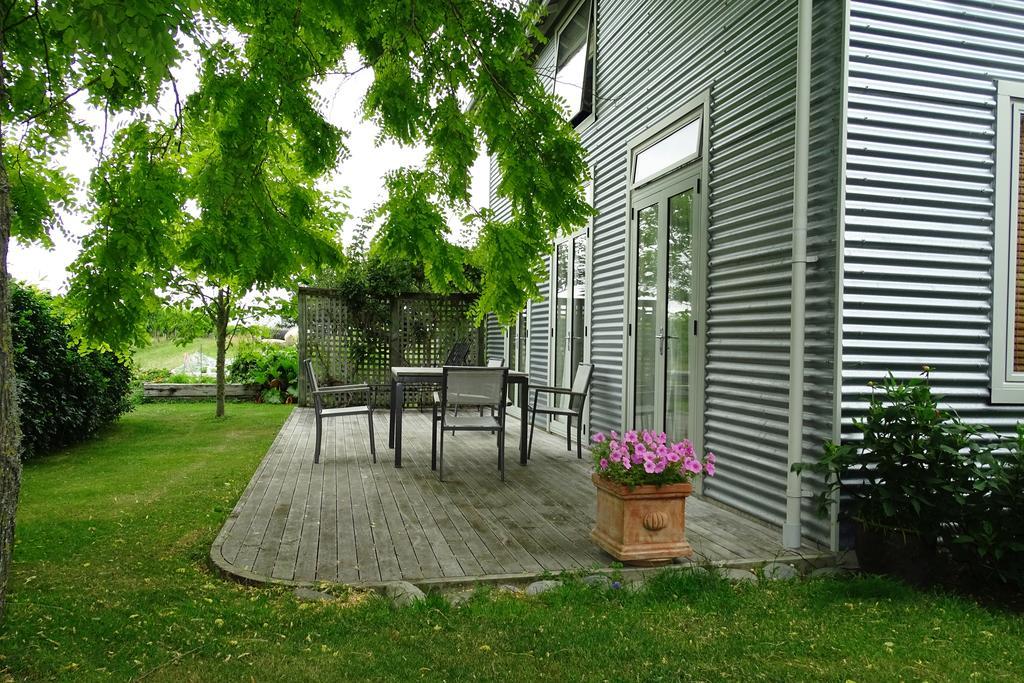 Korohi Vineyard Bnb Blenheim Bagian luar foto